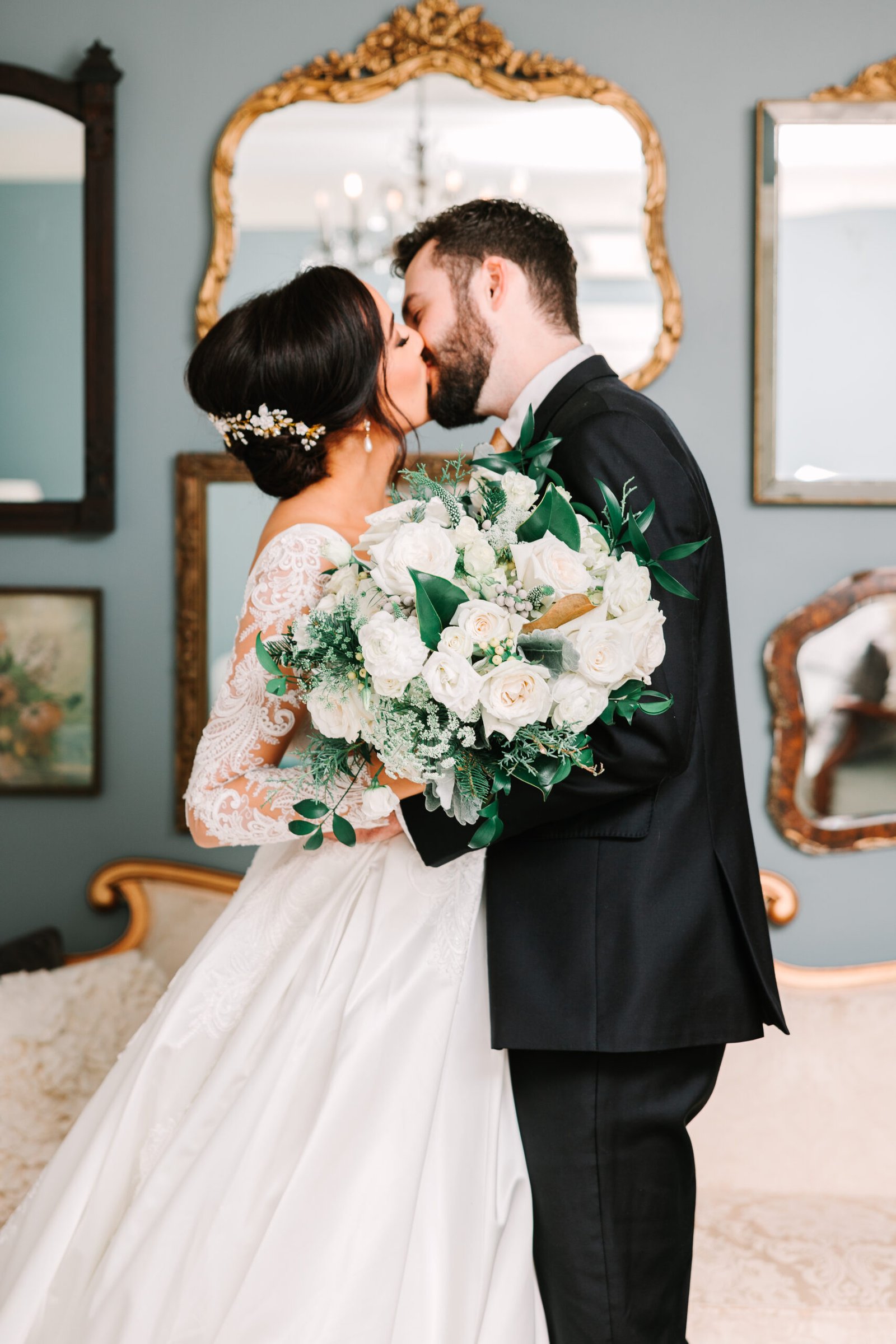 MADISON + CODY’S ELEGANT WINTER WEDDING
